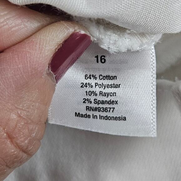 a.n.a. High Rise Flare Jeans Women Size 16 White Stretch Denim Y2K Minimalist - Picture 4 of 9